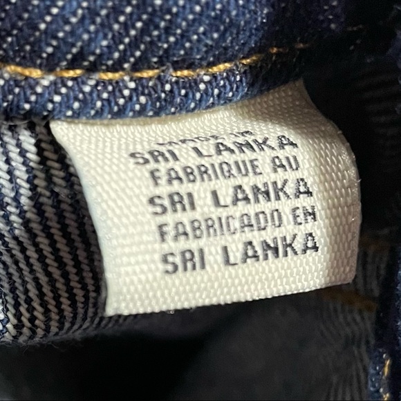 LEVI’S Canada Maple Leaf Arm Patch Denim Jean Jacket - Picture 10 of 10